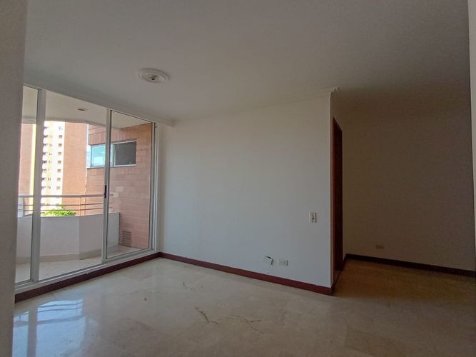 Apartamento de 3 alcobas en arriendo en Laureles, Medellín, 85 m² · foto 4 de 20