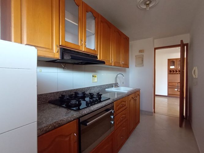 Apartamento de 3 alcobas en arriendo en Laureles, Medellín, 85 m² · foto 5 de 20