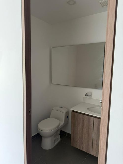 Apartamento en venta en Escobero, Envigado · foto 2 de 8
