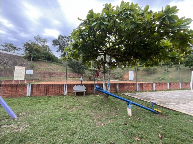 Lote en venta en Alfaguara, Jamundí, 4234 m² · foto 14 de 24