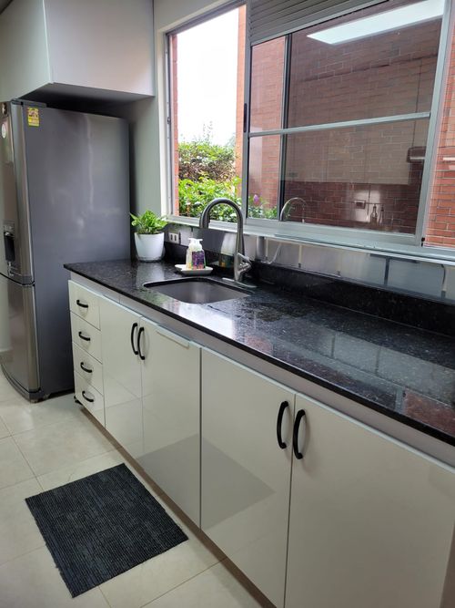 Casa de 3 alcobas en venta en El Poblado, Envigado, 230 m² · foto 4 de 19