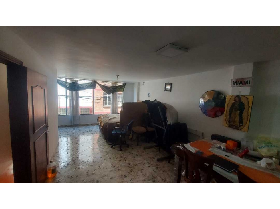 Casa en venta en Castilla, Bogotá · foto 18 de 24