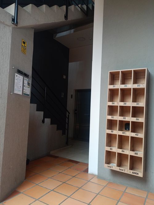 Apartaestudio en venta en Modelia Occidental, Bogotá, 26 m² · foto 12 de 14