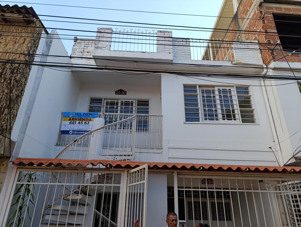 House for rent in Santa elena, Cali