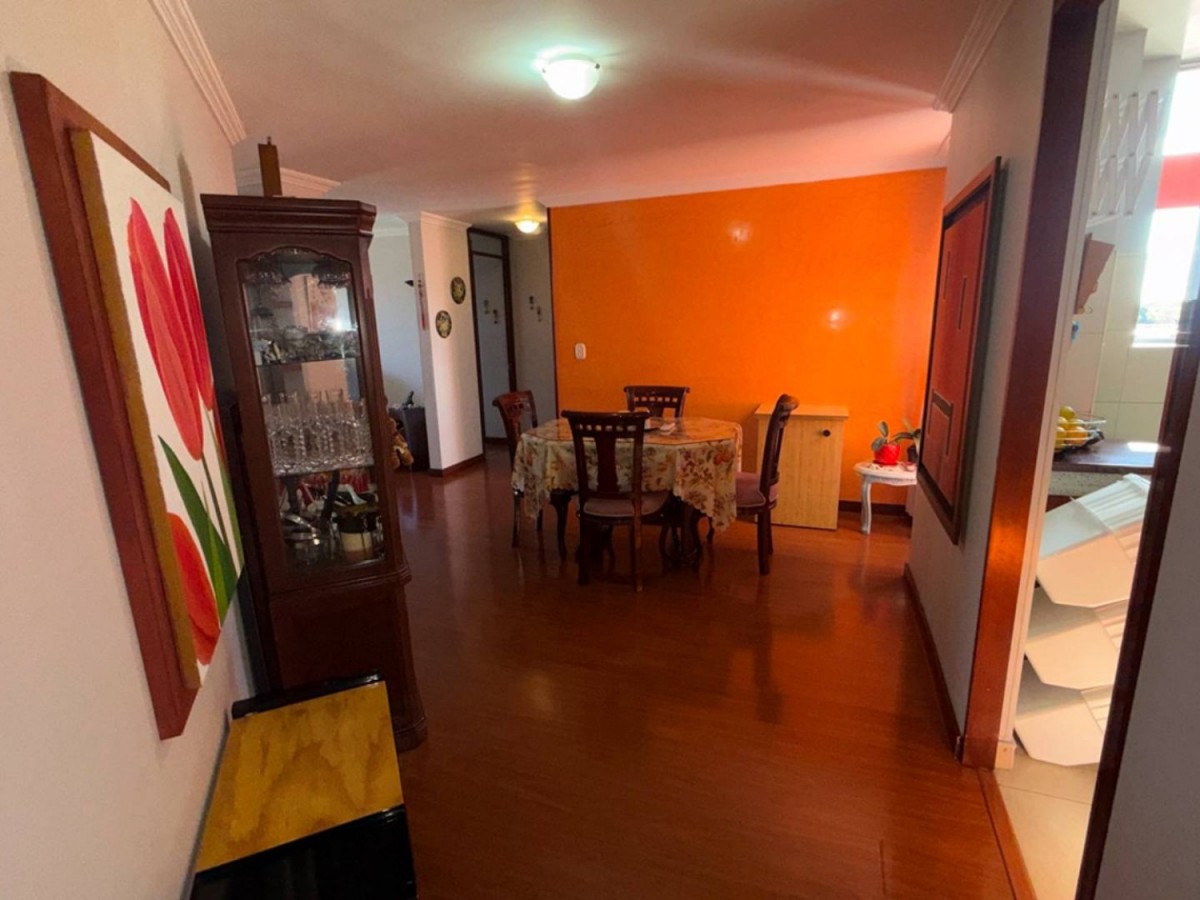 Apartamento en venta en Belalcazar, Bogotá · foto 2 de 24