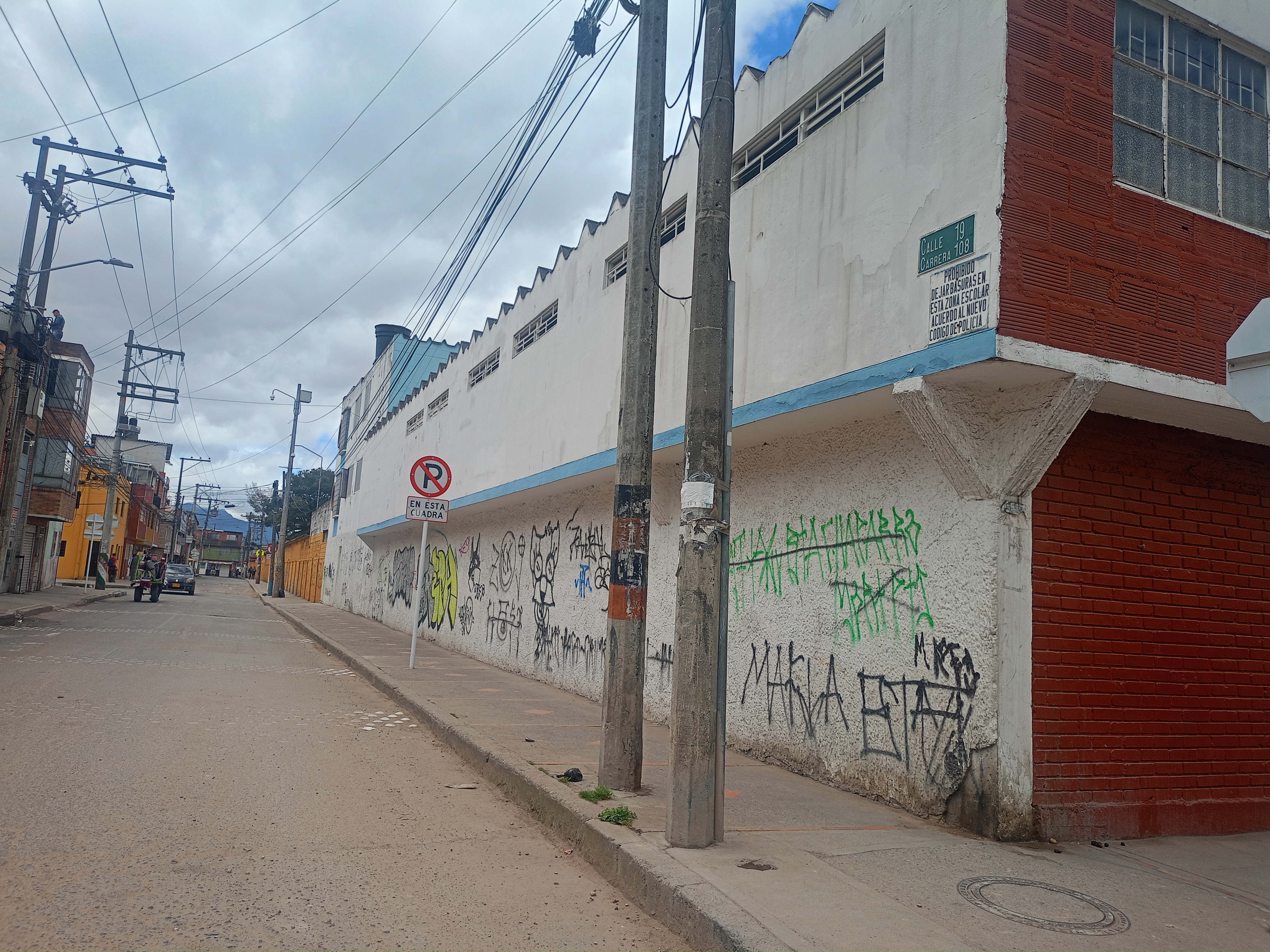Casa en venta en Belen Fontibon, Bogotá · foto 2 de 13