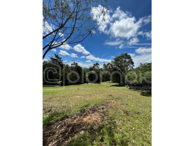 Lote en venta en Playa Rica-Rancheria, Rionegro, 5350 m² · foto 3 de 7