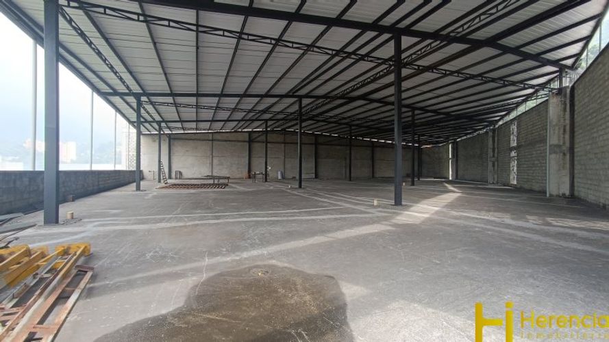 Bodega en venta en La Tablaza, La Estrella, 1370 m² · foto 3 de 7