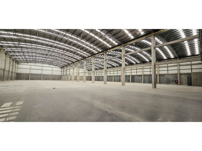 Bodega en arriendo en Siberia, Cota · foto 4 de 15