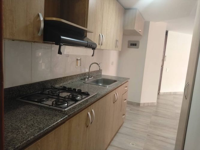Apartamento de 3 alcobas en arriendo en Vía Las Palmas, Medellín, 87 m² · foto 9 de 24