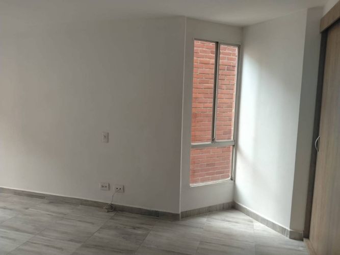 Apartamento de 3 alcobas en arriendo en Vía Las Palmas, Medellín, 87 m² · foto 13 de 24