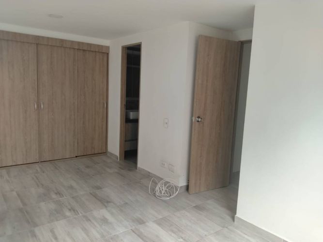 Apartamento de 3 alcobas en arriendo en Vía Las Palmas, Medellín, 87 m² · foto 15 de 24