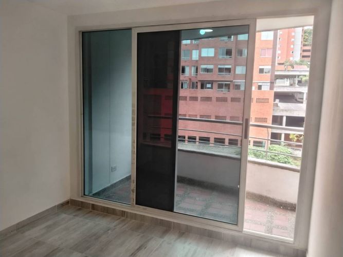 Apartamento de 3 alcobas en arriendo en Vía Las Palmas, Medellín, 87 m² · foto 16 de 24