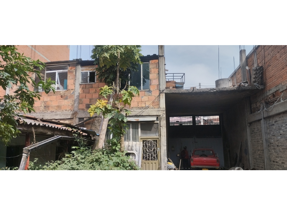 Casa en venta en Fontibon, Bogotá · foto 2 de 7