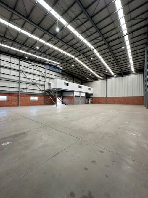 Bodega en arriendo en Acopi, Yumbo · foto 8 de 12