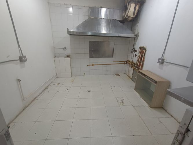 Local en arriendo en La Candelaria, Medellín, 17 m² · foto 2 de 8