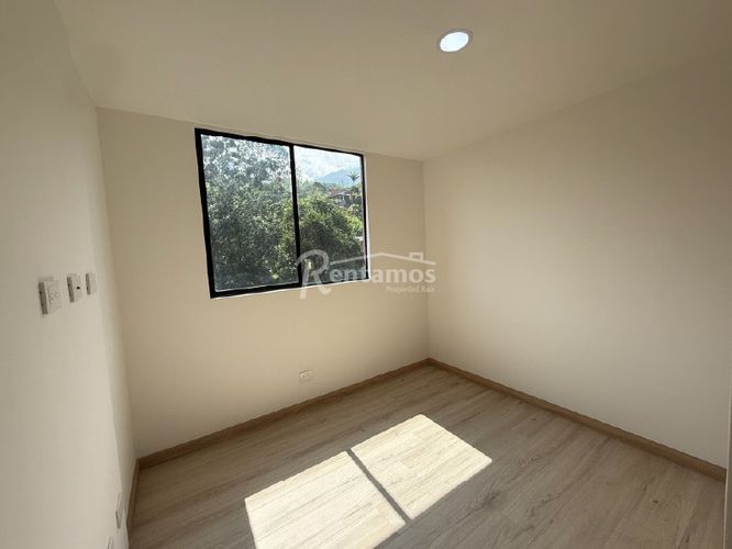 Apartamento de 3 alcobas en venta en Cabecera San Antonio De Prado, Medellín, 88 m² · foto 15 de 22