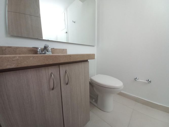Apartamento de 3 alcobas en venta en Picaleña Y Mirolindo, Ibagué, 76 m² · foto 15 de 24