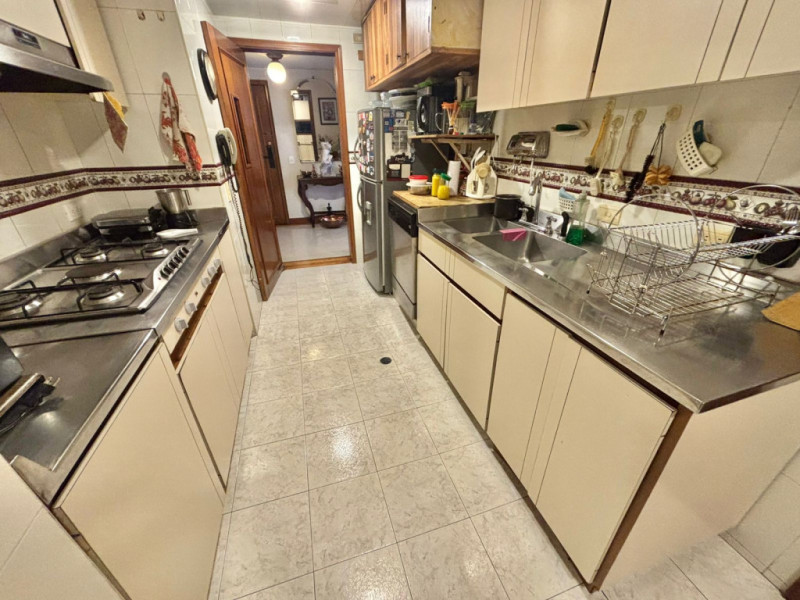 Apartamento en venta en Santa Barbara Central, Bogotá · foto 8 de 24