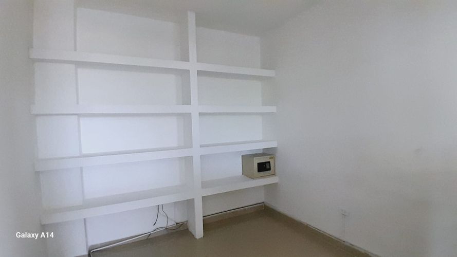 Edificio en arriendo en Prados Del Limonar, Cali, 200 m² · foto 5 de 24