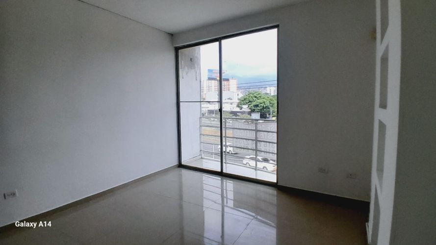 Edificio en arriendo en Prados Del Limonar, Cali, 200 m² · foto 10 de 24