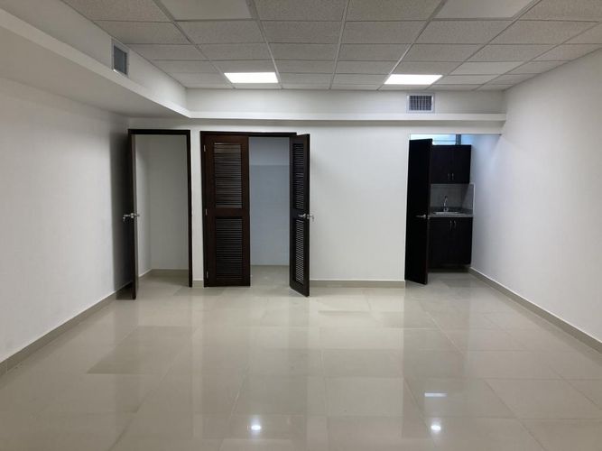 Local en arriendo en Batallon Infanteria, Barranquilla, 200 m² · foto 8 de 10