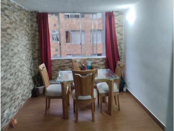 Apartamento de 3 alcobas en venta en Zona Franca, Bogotá, 53 m² · foto 4 de 24