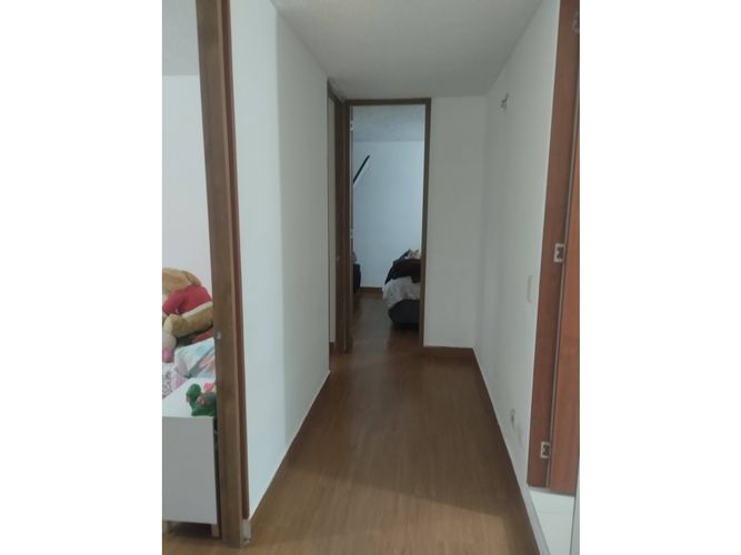Apartamento de 3 alcobas en venta en Zona Franca, Bogotá, 53 m² · foto 8 de 24