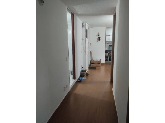 Apartamento de 3 alcobas en venta en Zona Franca, Bogotá, 53 m² · foto 14 de 24