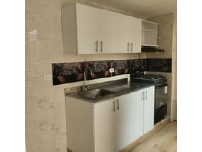 Apartamento de 3 alcobas en venta en Conjunto Residencial Villas De Alcala, Madrid, 60 m² · foto 5 de 22
