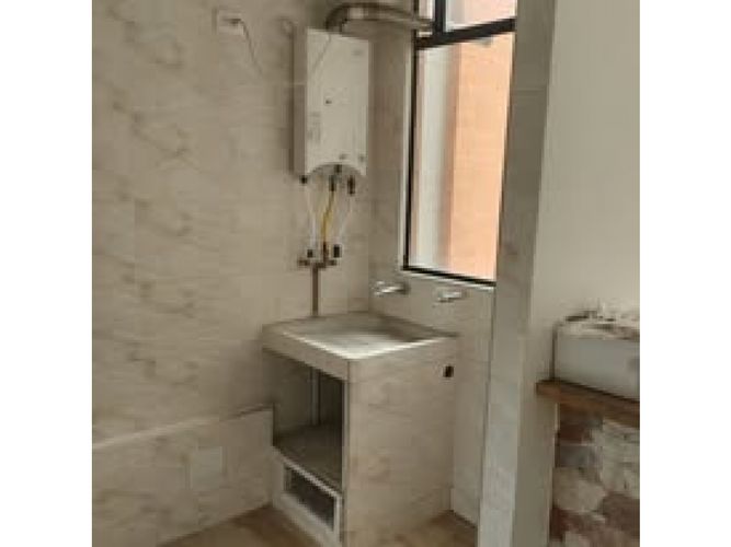 Apartamento de 3 alcobas en venta en Conjunto Residencial Villas De Alcala, Madrid, 60 m² · foto 7 de 22