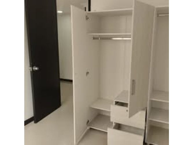 Apartamento de 3 alcobas en venta en Conjunto Residencial Villas De Alcala, Madrid, 60 m² · foto 9 de 22