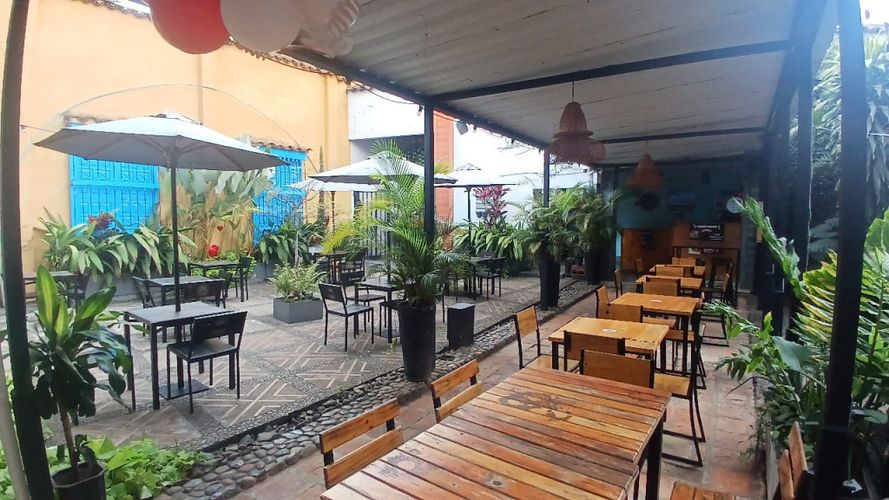 Casa de 13 alcobas en venta en San Antonio, Cali, 767 m² · foto 3 de 12