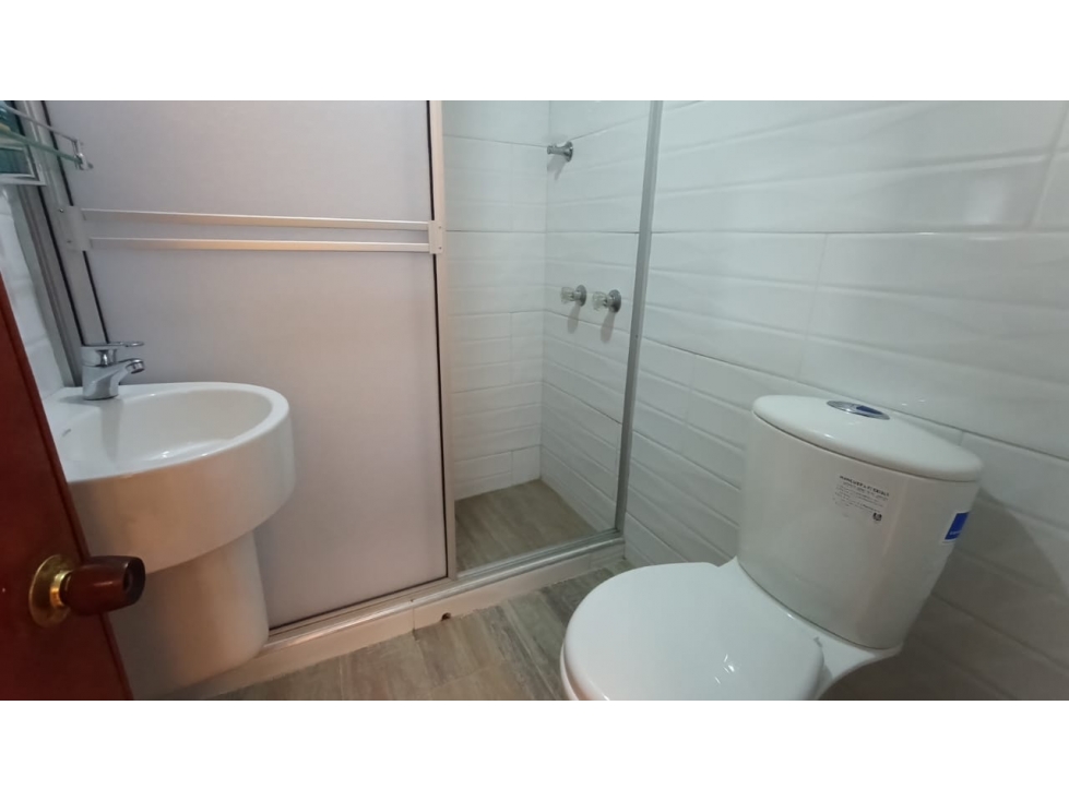 Casa en venta en Fontibon, Bogotá · foto 7 de 24