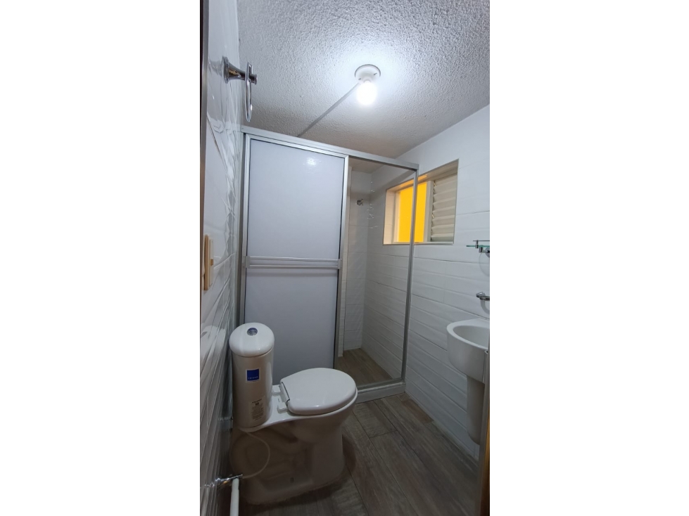 Casa en venta en Fontibon, Bogotá · foto 9 de 24