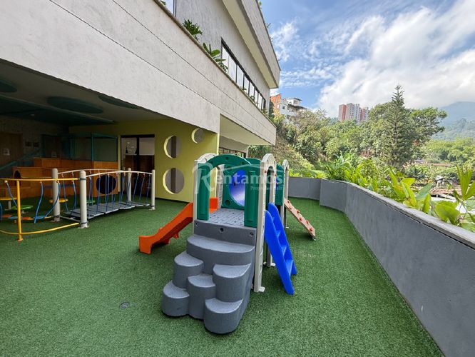 Apartamento de 3 alcobas en venta en Cabecera San Antonio De Prado, Medellín, 90 m² · foto 23 de 24