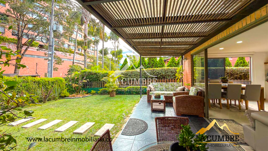 Casa de 3 alcobas en arriendo en San Lucas, Medellín, 180 m² · foto 2 de 17
