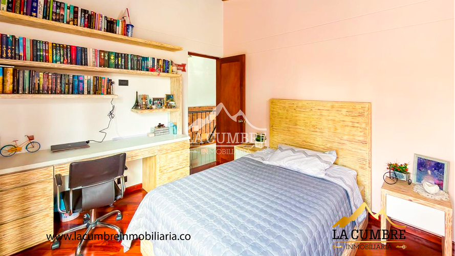 Casa de 3 alcobas en arriendo en San Lucas, Medellín, 180 m² · foto 15 de 17