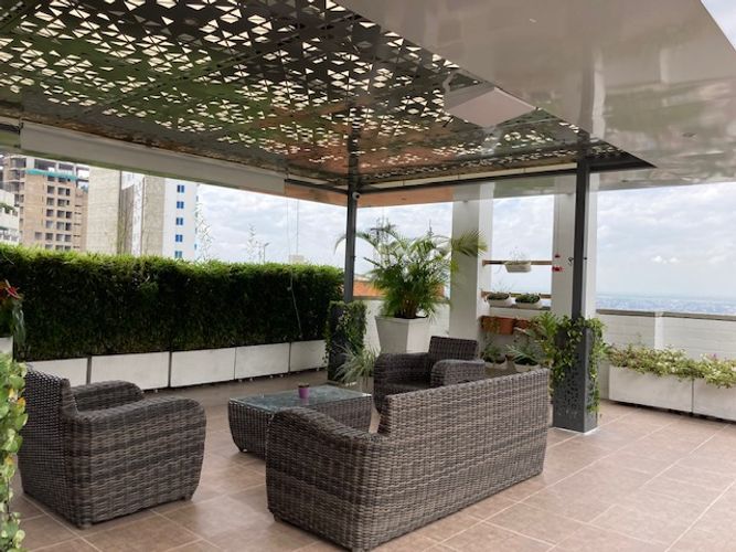 Apartamento de 4 alcobas en venta en Cristales, Cali, 378 m² · foto 13 de 24