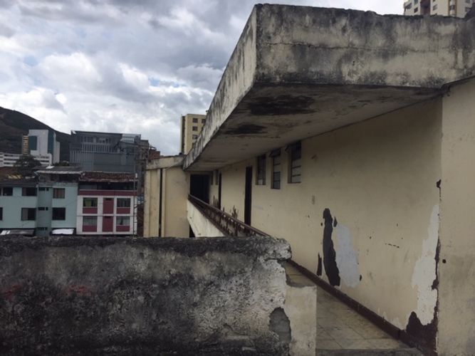 Edificio en venta en Santa Rosa, Cali, 2241 m² · foto 3 de 16