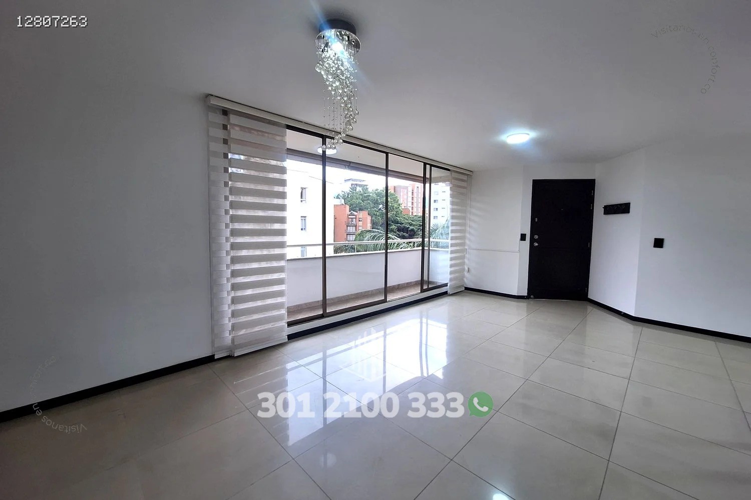 Apartamento en arriendo en Laureles, Medellín · foto 3 de 24