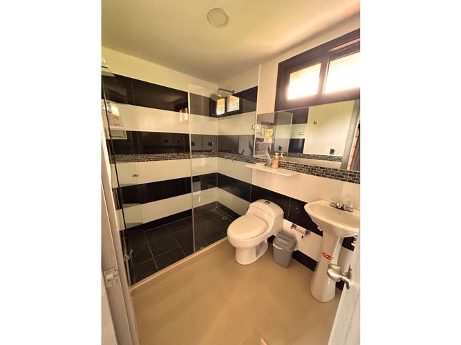 Finca en venta en Chapinero, Palmira, 315 m² · foto 8 de 24