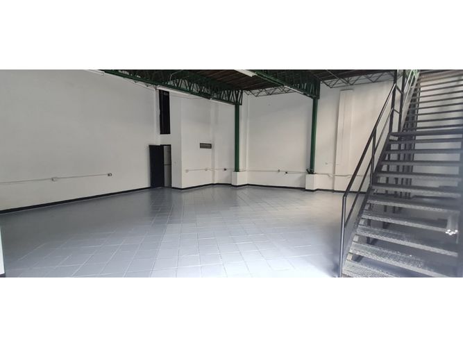 Bodega en arriendo en San Diego, Medellín, 180 m² · foto 4 de 13