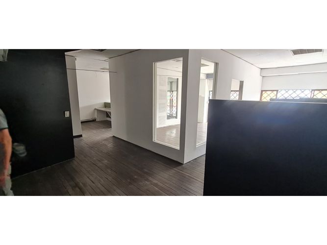 Bodega en arriendo en San Diego, Medellín, 180 m² · foto 13 de 13
