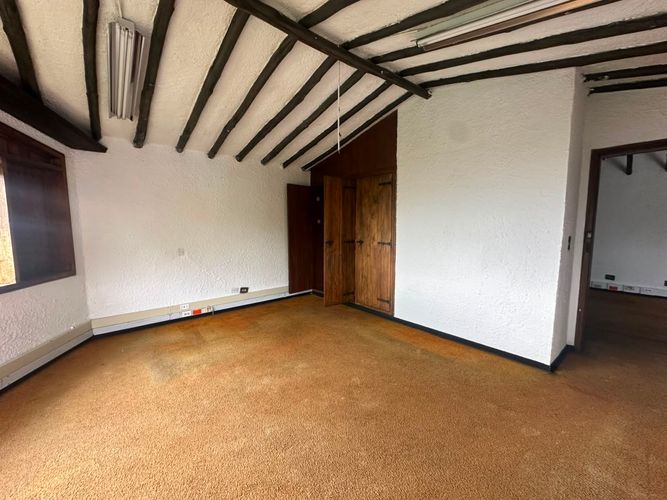 Casa de 12 alcobas en arriendo en Milan, Manizales, 451 m² · foto 15 de 24