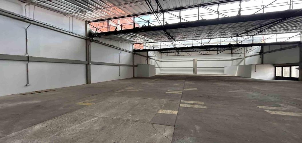 Bodega en arriendo en Romelia Alta, Dosquebradas, 670 m² · foto 6 de 18