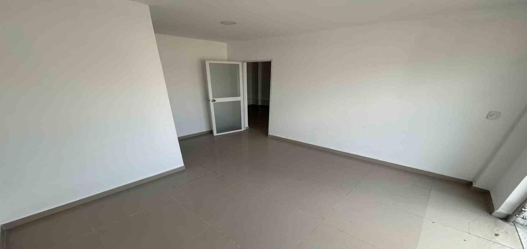Casa en venta en Maraya, Pereira · foto 2 de 24