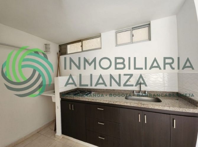 Apartamento de 2 alcobas en venta en Barroblanco, Piedecuesta, 46 m² · foto 5 de 16