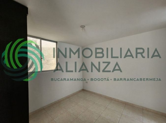 Apartamento de 2 alcobas en venta en Barroblanco, Piedecuesta, 46 m² · foto 11 de 16
