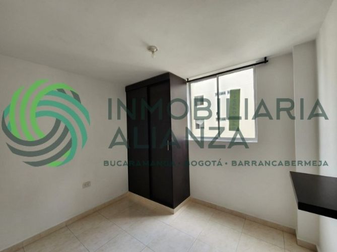 Apartamento de 2 alcobas en venta en Barroblanco, Piedecuesta, 46 m² · foto 12 de 16